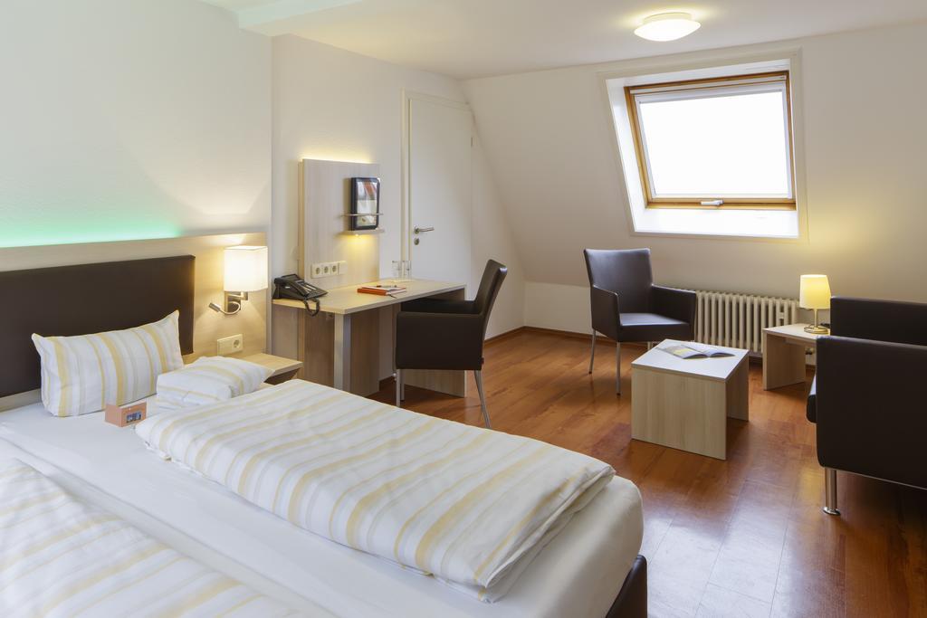 Caritas Tagungszentrum Freiburg Bagian luar foto